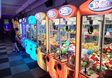 How much will a vending game machine cost me? How much will a vending game machine cost me?