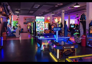 How to start an arcade business?