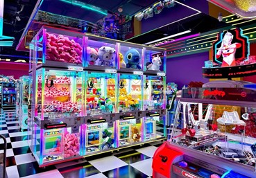 What are arcade games called?