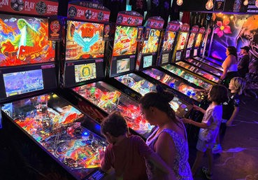 What are the original arcade games to play?